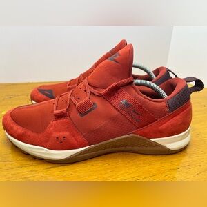 Nike Tech Trainer ‘Dune Red’